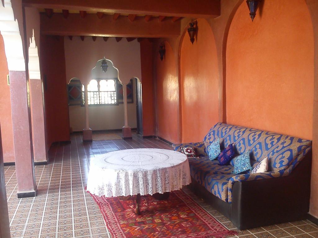 Kasbah Itrane Bed & Breakfast Tamnougalt Dış mekan fotoğraf