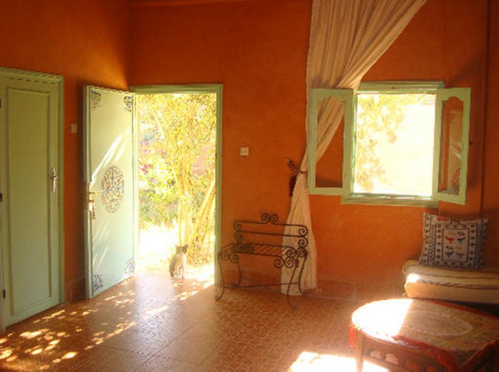 Kasbah Itrane Bed & Breakfast Tamnougalt Dış mekan fotoğraf